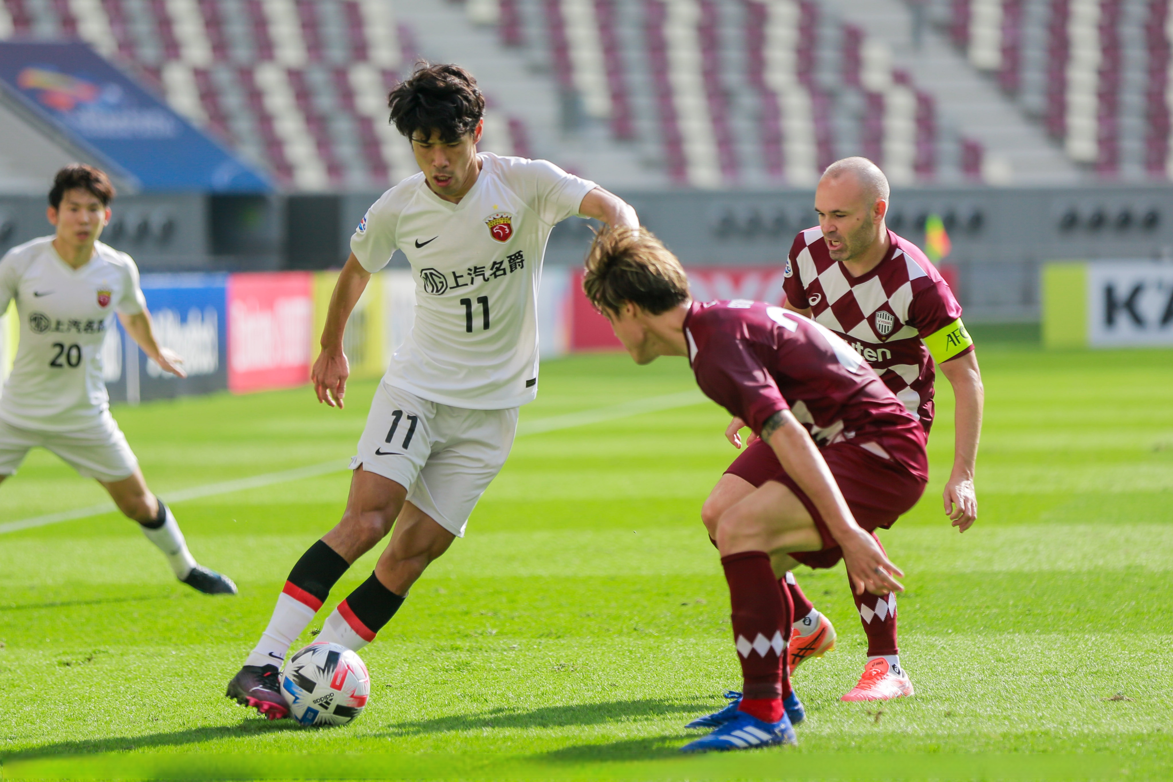 关于离谱！毕尔巴鄂竞技造点机会备战德国杯上海久事集结日远射贴柱，Karsa在巴塞罗那比赛中问鼎冠军的信息